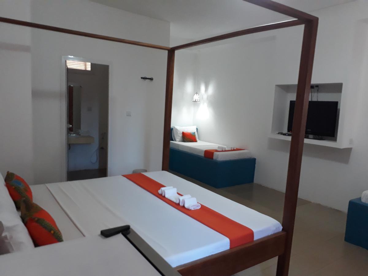27 Cafe Zanzibar Airport Hotel Eksteriør bilde